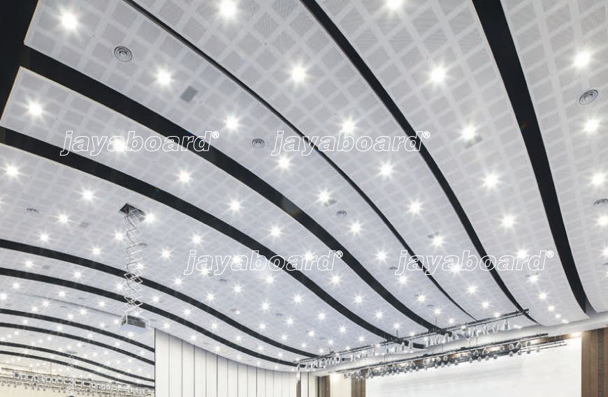 Jayabell-Echostop-870x569-2