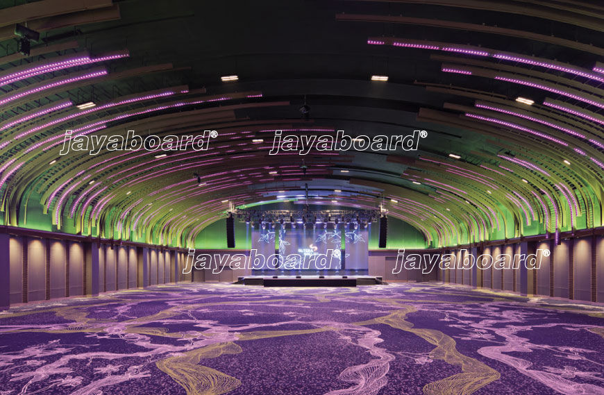 Jayabell-Echostop-870x569-4